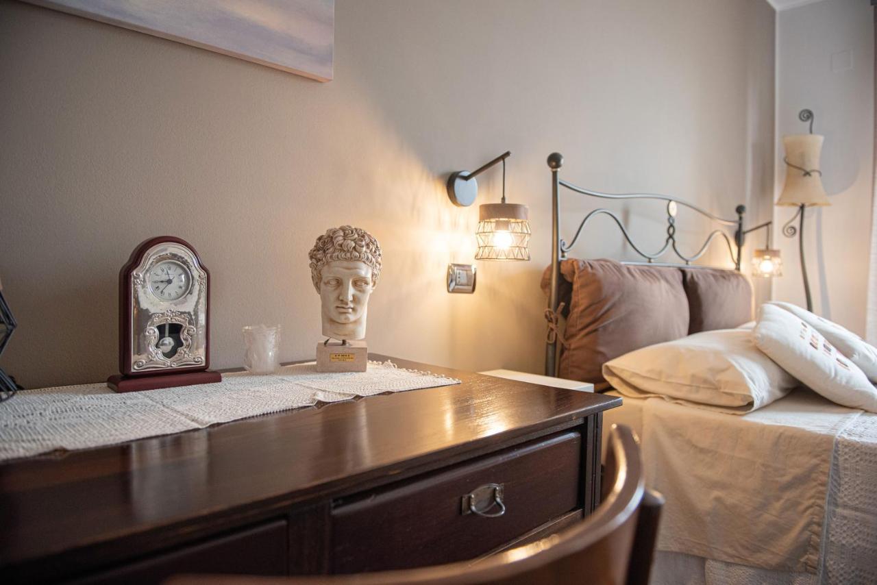 Torrevarata - Guest Rooms Santa Teresa di Riva Kültér fotó