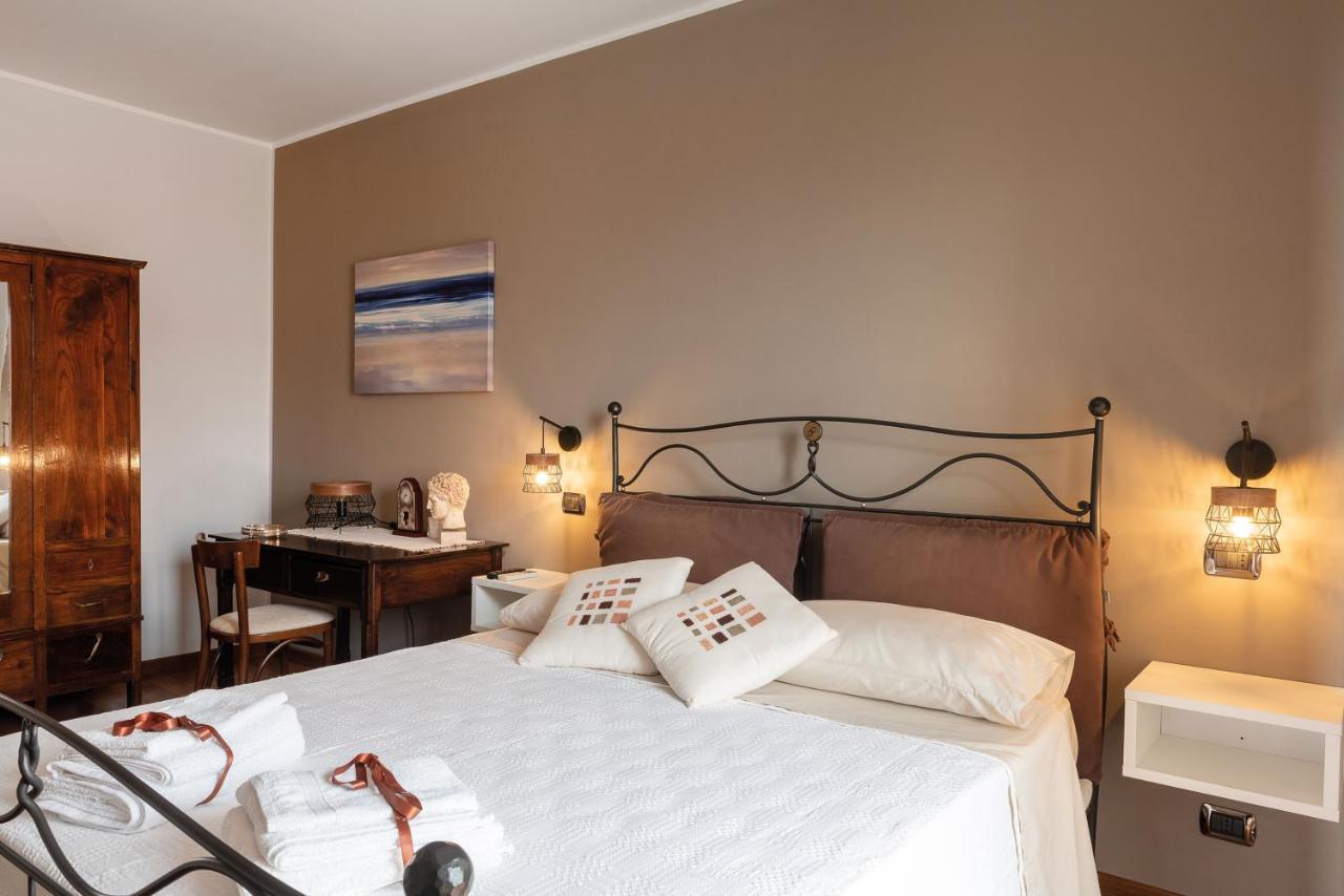 Torrevarata - Guest Rooms Santa Teresa di Riva Kültér fotó